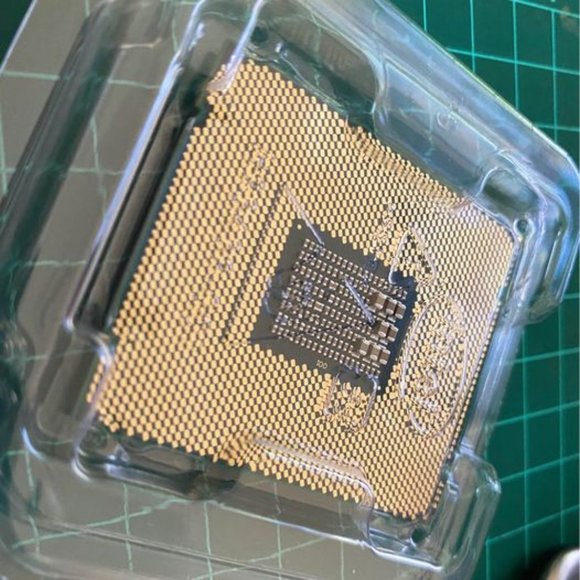 Intel® Core™ i7-6900K Processor20M Cache, up to 3.70 GHz - Picture 7 of 8